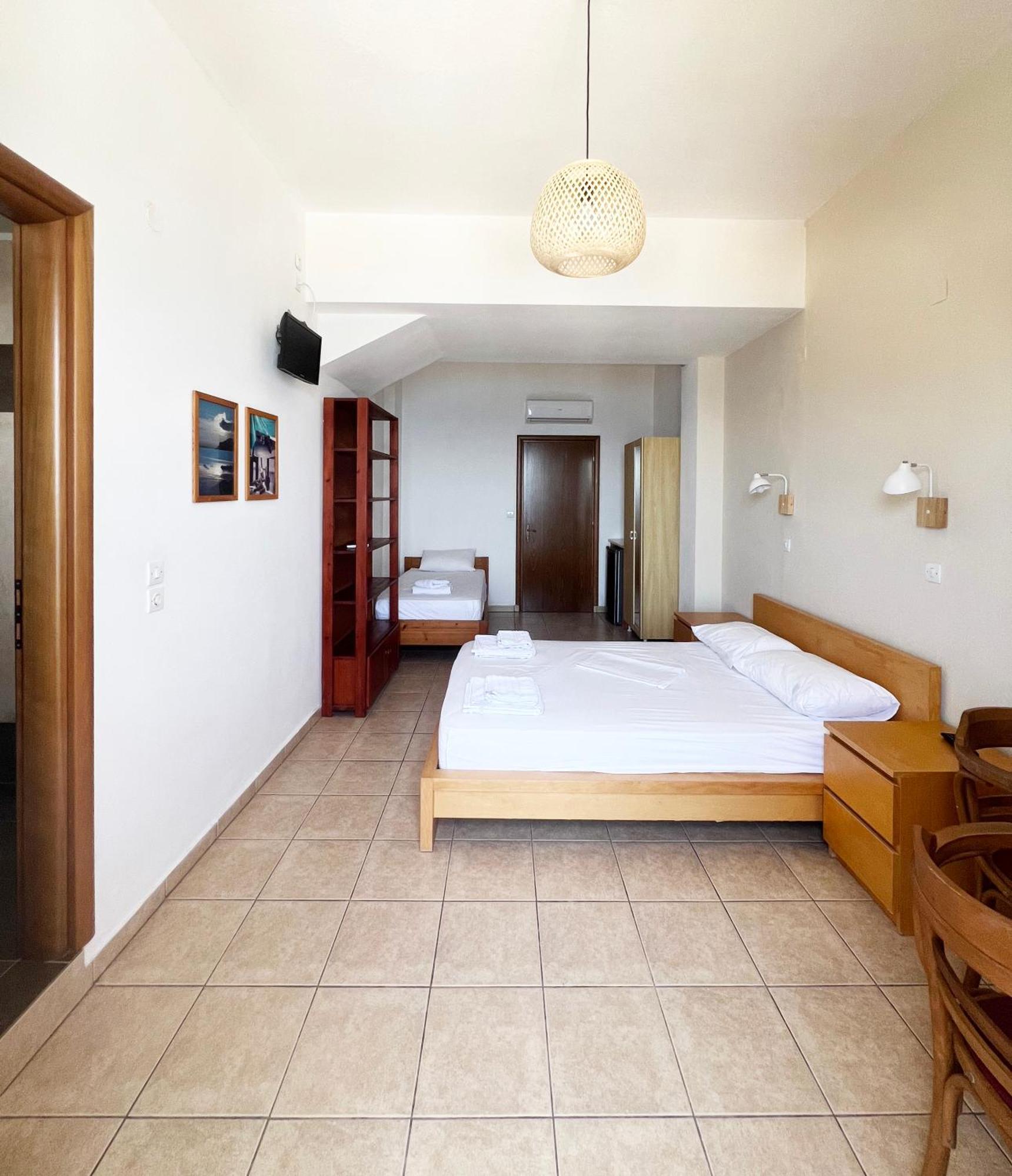 Τα τρία Αδέλφια Aparthotel Μανδράκι Εξωτερικό φωτογραφία