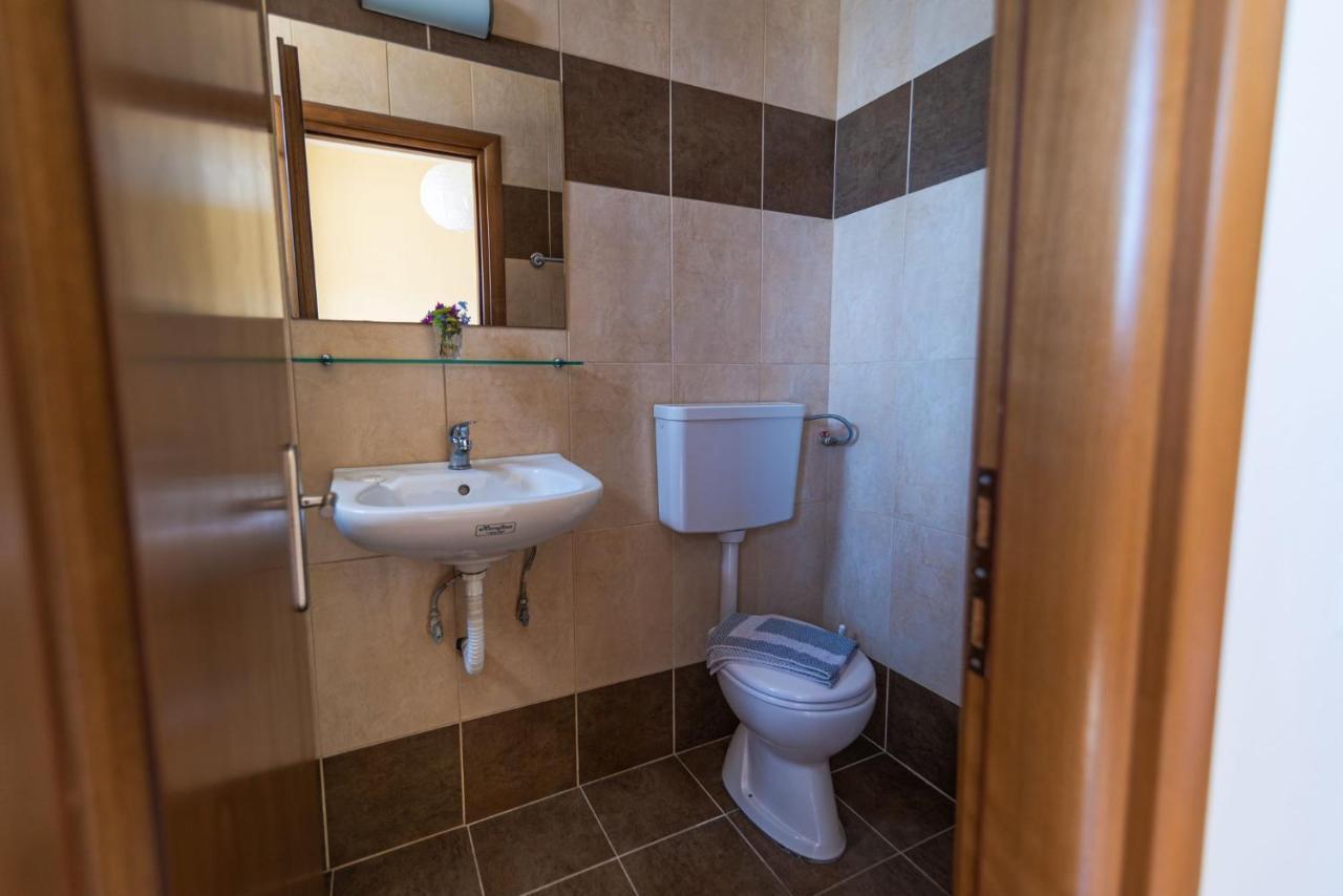 Τα τρία Αδέλφια Aparthotel Μανδράκι Εξωτερικό φωτογραφία